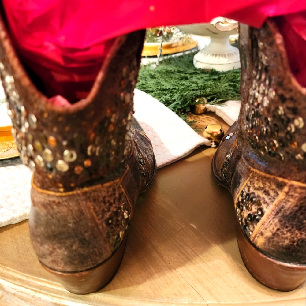 Frye Deborah Cowgirl Star studded ankle boots - Picture 4 of 12